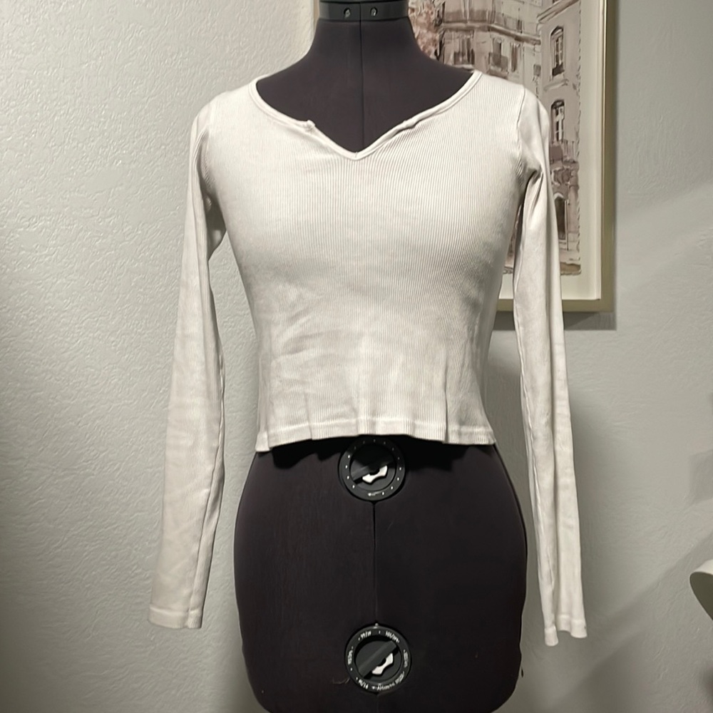 White cropped long sleeve